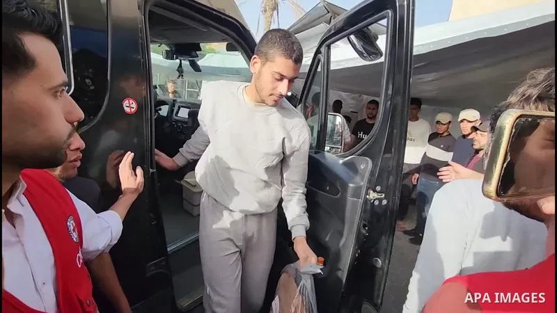 Restrictions Summary: APA wire clients only Shortlist: APAwire - APA wire clients only, Dair El_Balah- May 16, 2025. 10 Palestinian prisoners, released from Israeli jails, reach the borders through the Kisufim crossing e...