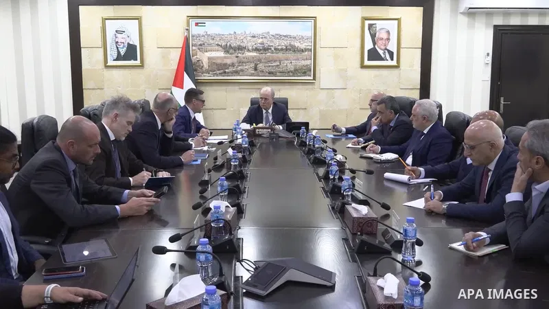 Restrictions Summary: APA wire clients only Shortlist: APAwire - APA wire clients only, Ramallah- May 21, 2026. Palestinian Prime Minister Mohammad Mustafa met with World Bank Representative to Palestine Stefan Amblad, U...