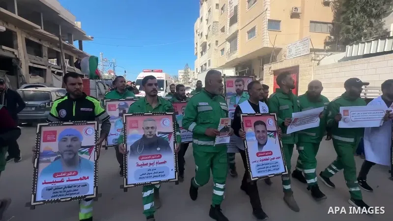 Restrictions Summary: APA wire clients only Shortlist: APAwire - APA wire clients only, Gaza- January 12, 2026. Palestinians hold up pictures of prisoners detained in Israeli jails during a solidarity vigil organized in...